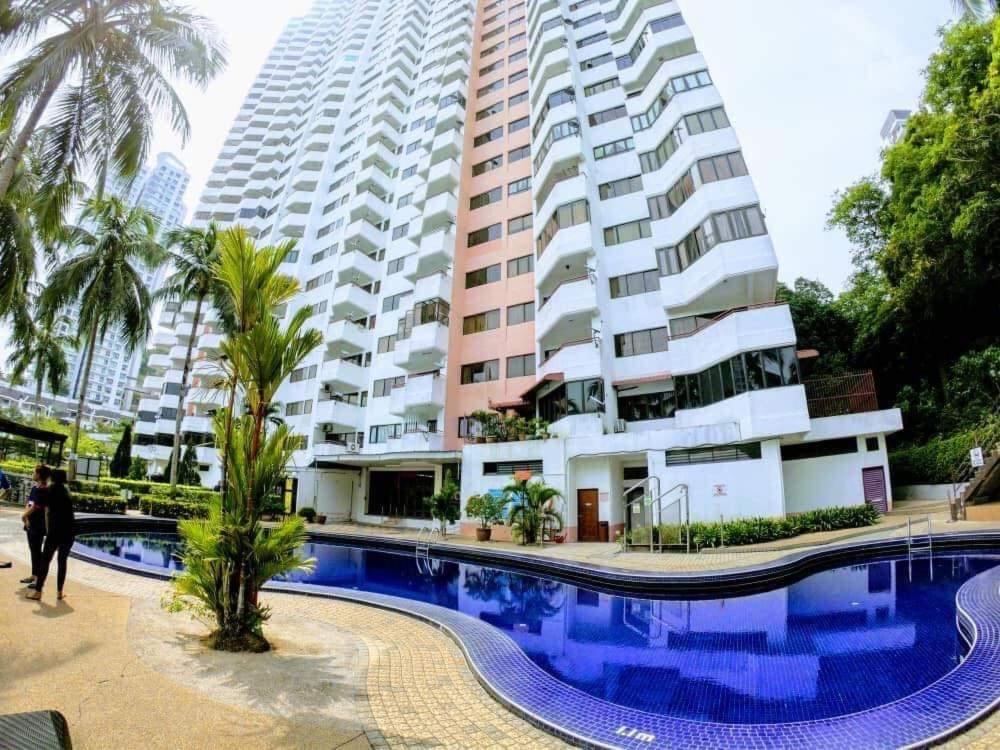 Airbnb @ Batu Ferringhi Beach Esterno foto