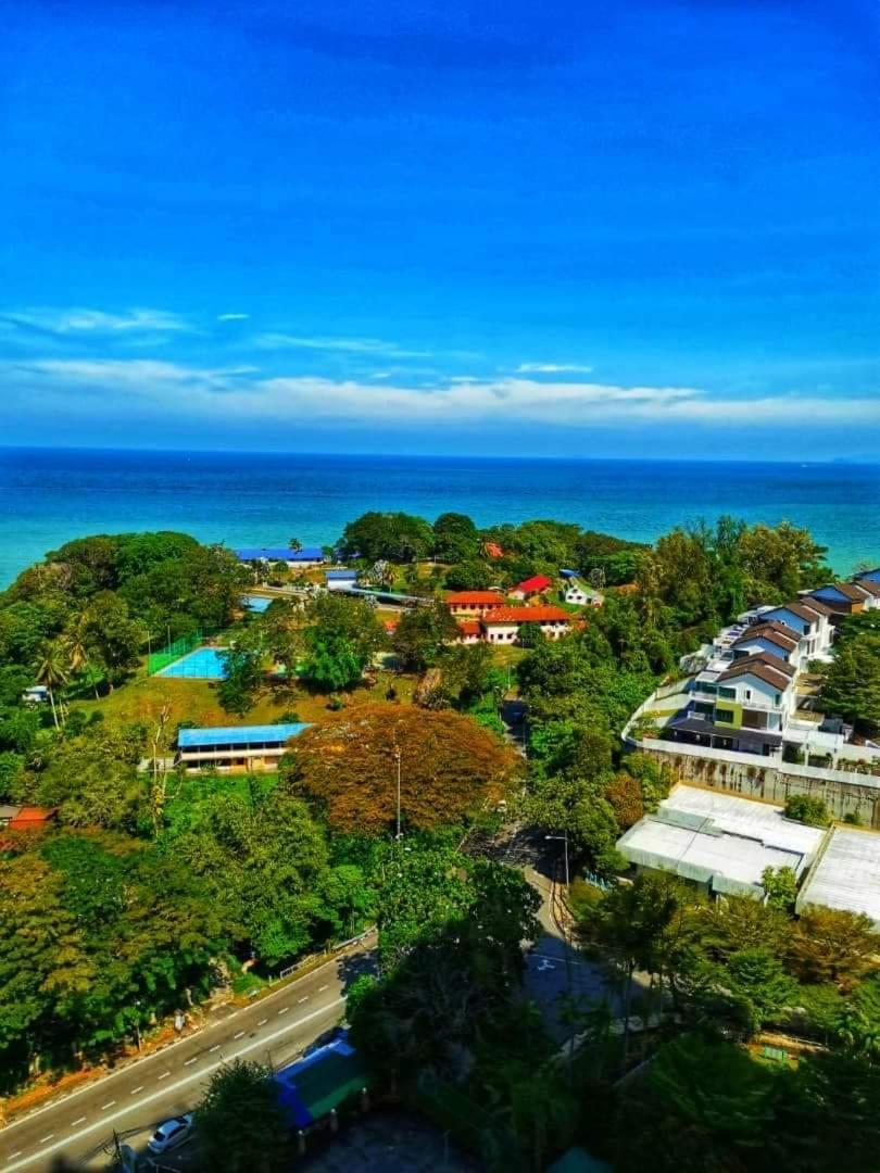 Airbnb @ Batu Ferringhi Beach Esterno foto