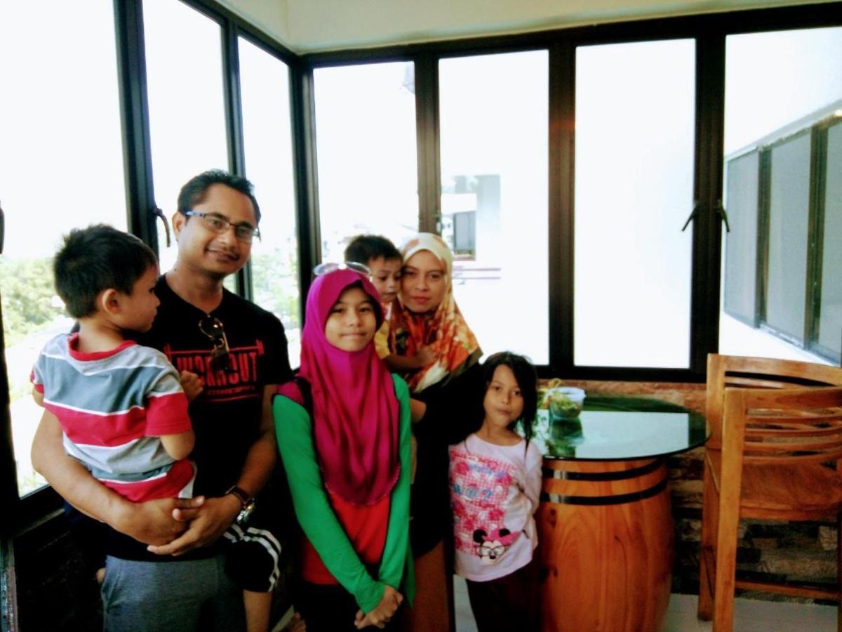 Airbnb @ Batu Ferringhi Beach Esterno foto