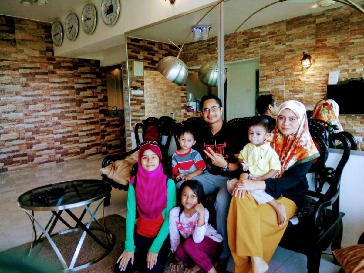 Airbnb @ Batu Ferringhi Beach Esterno foto